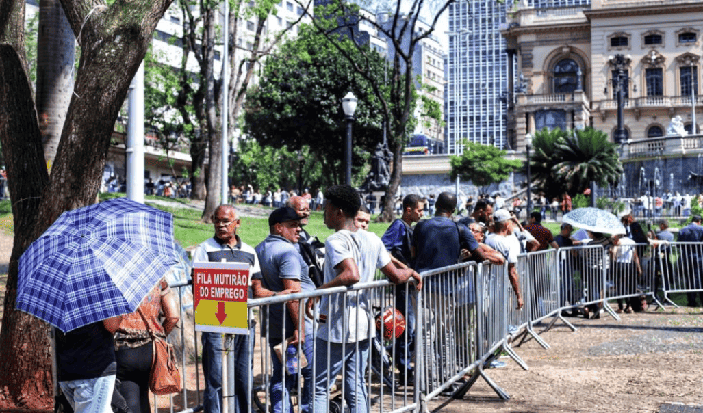 Pandemia e desemprego: Brasil no caos
