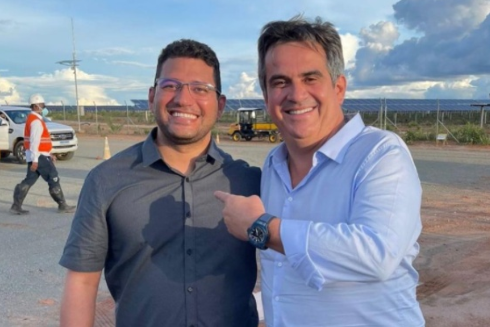 Thales Coelho com Ciro Nogueira no aeroporto de Teresina