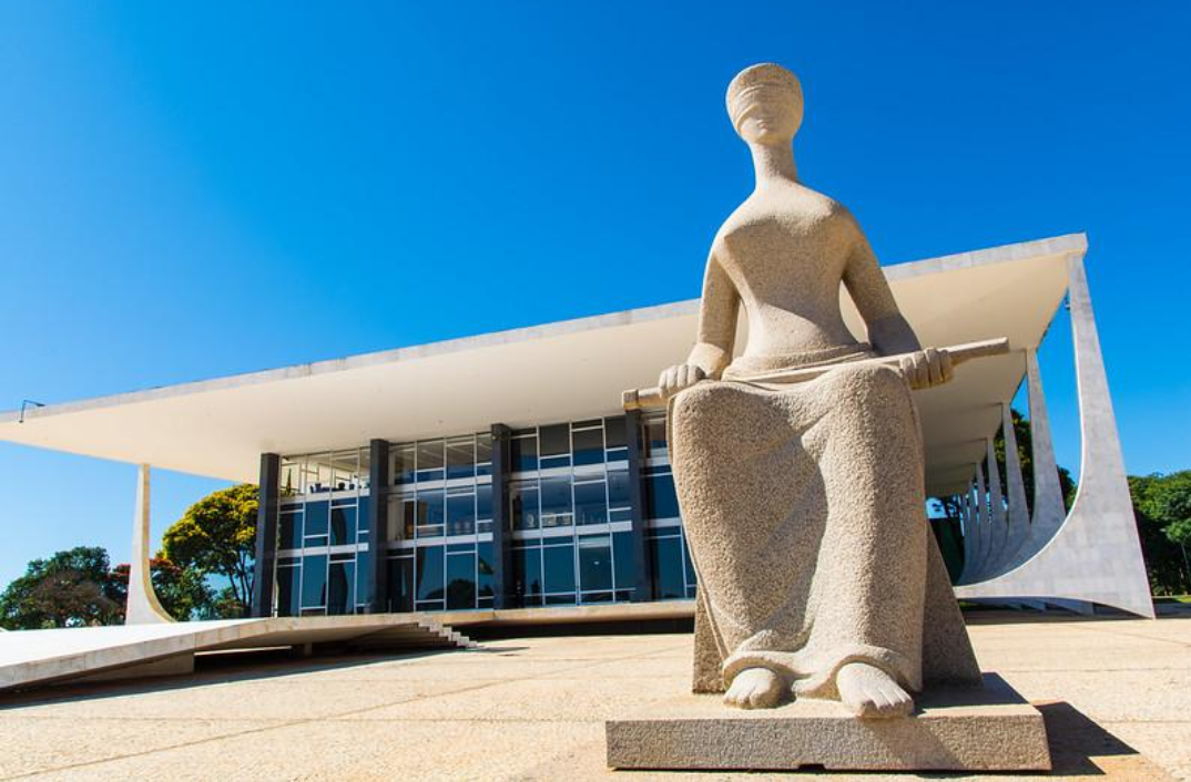 Proposição de mandatos para ministros do STF