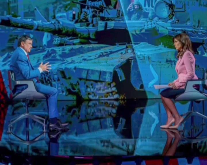 Ministro Wellington Dias em entrevista em Doha, no Catar