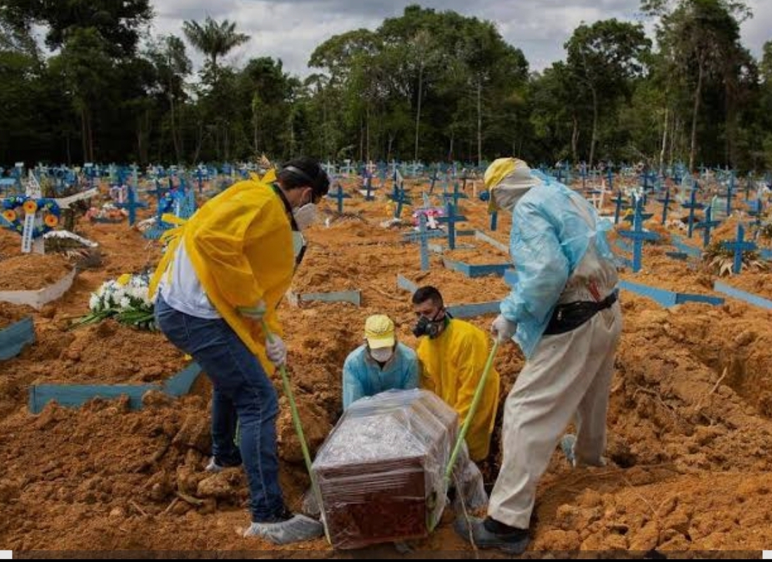 As 700 mil mortes e a impunidade; o legado criminoso do descaso na crise da Covid-19