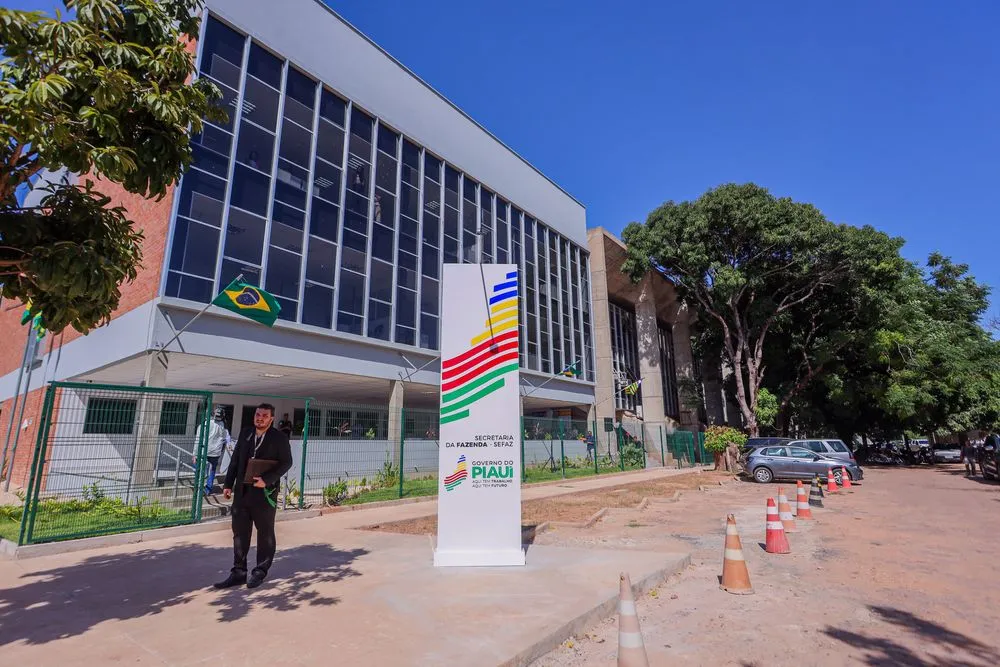 Divulgado resultado final do concurso da Sefaz com salários de até R$ 27 mil; confira