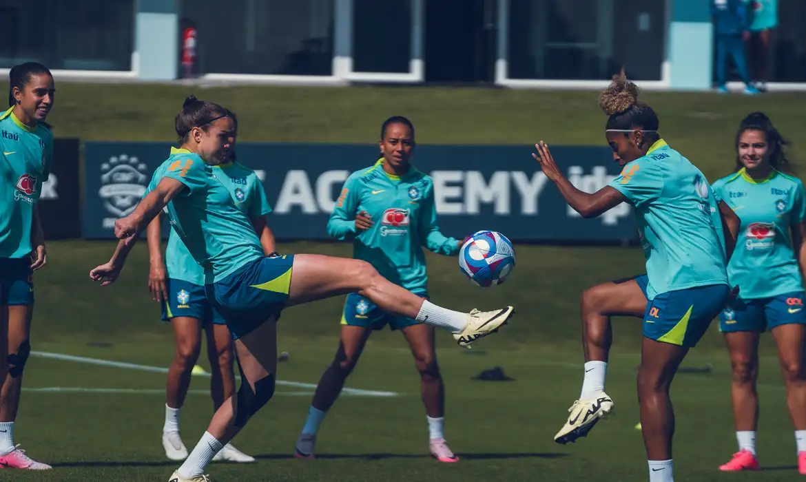 Preparação da seleção feminina para as Olimpíadas de Paris