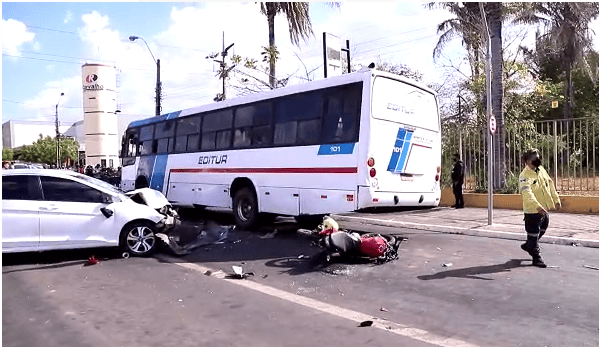 Acidente entre seis veículos na zona Sul de Teresina