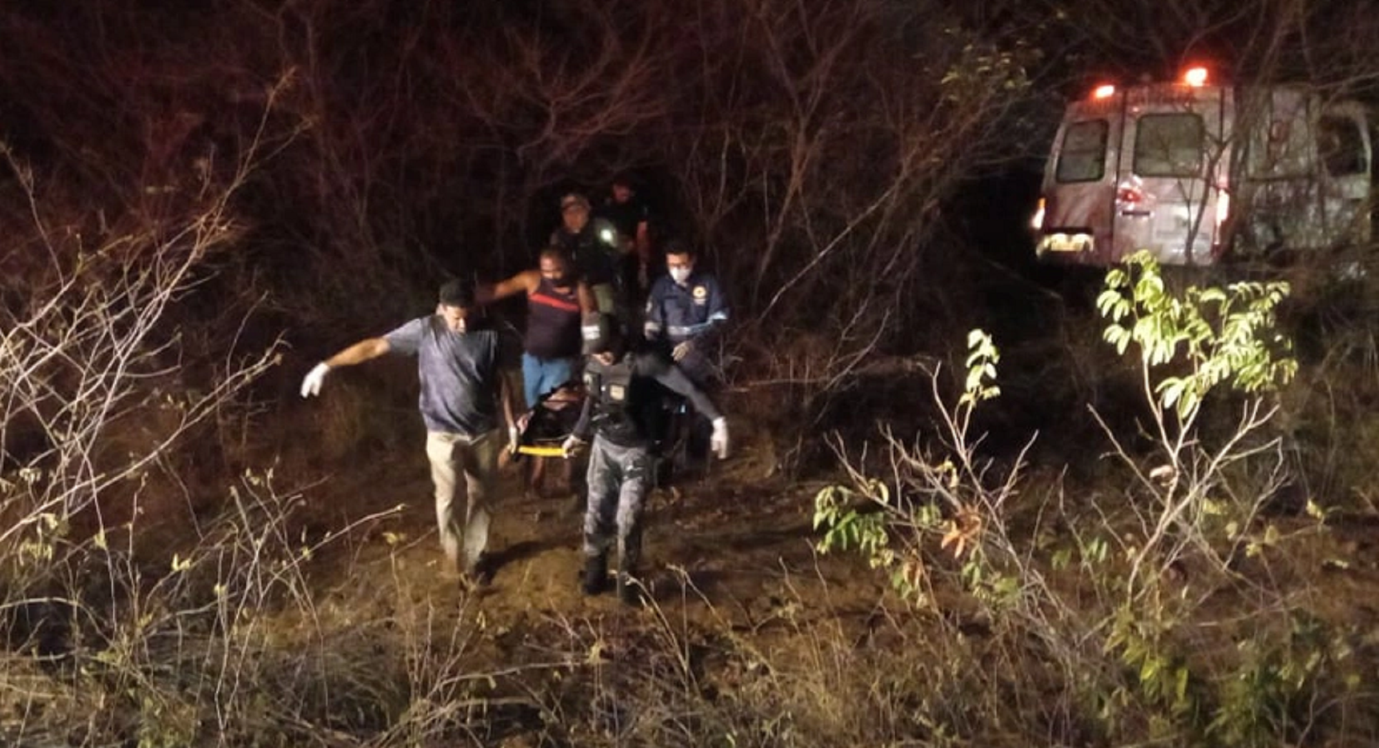 Mãe e filha morrem em acidente envolvendo ambulância no Piauí