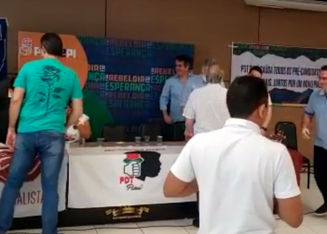 Ciro Nogueira é hostilizado em convenção do PDT