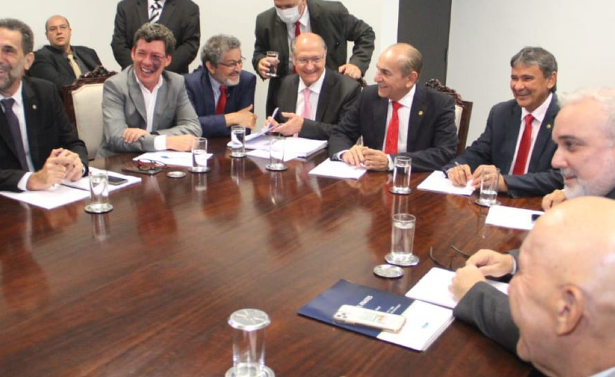 Reunião discute orçamento 2023