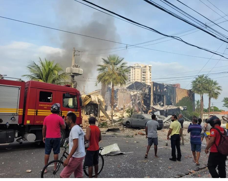 Explosão em restaurante