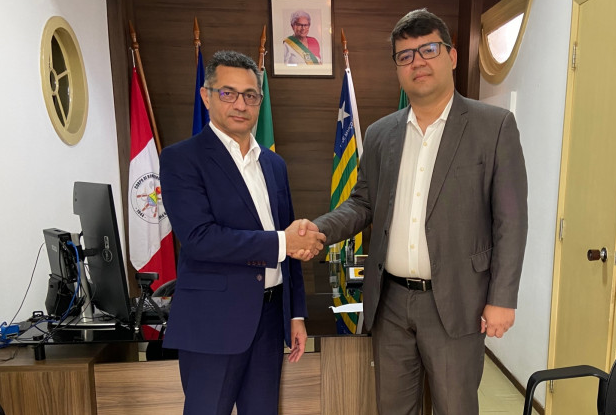 Coronel Rubens Pereira transmite cargo para Chico Lucas