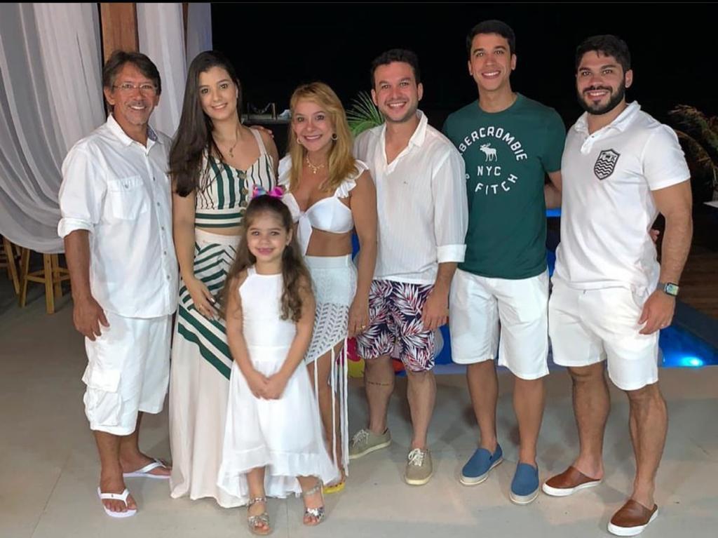 Soraya Aguiar e família