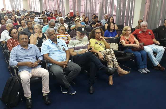 Plenária destaca Reforma Sindical e Administrativa