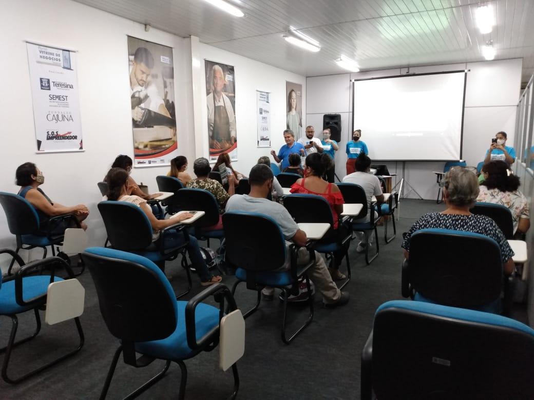 Prefeitura lança portal Vitrine de Negócios e oficinas para fomentar pequenos negócios