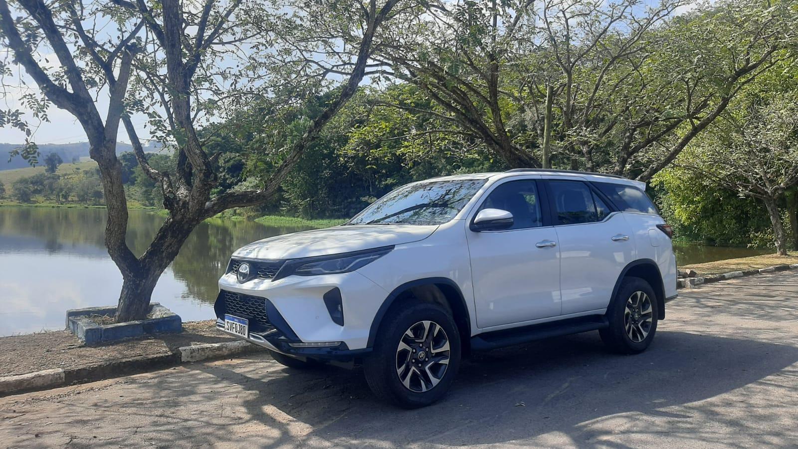 Toyota SW4 2024 une força e conforto