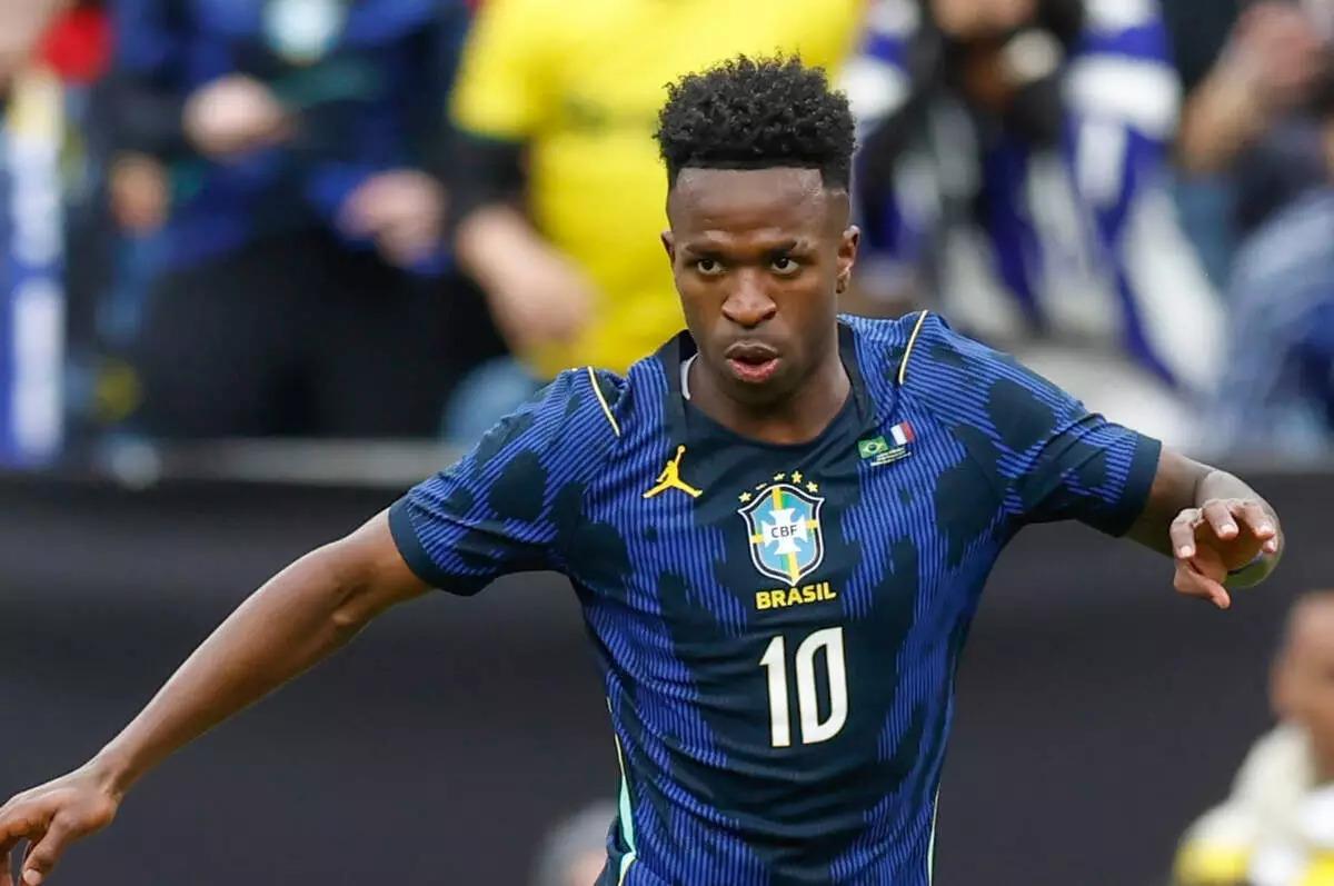 Vini Jr. pode ficar fora do duelo da Seleção Brasileira diante da Croácia na próxima terça-feira