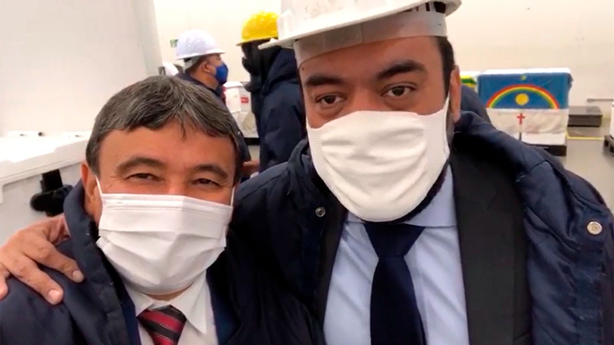 Wellington Dias ao lado de governador