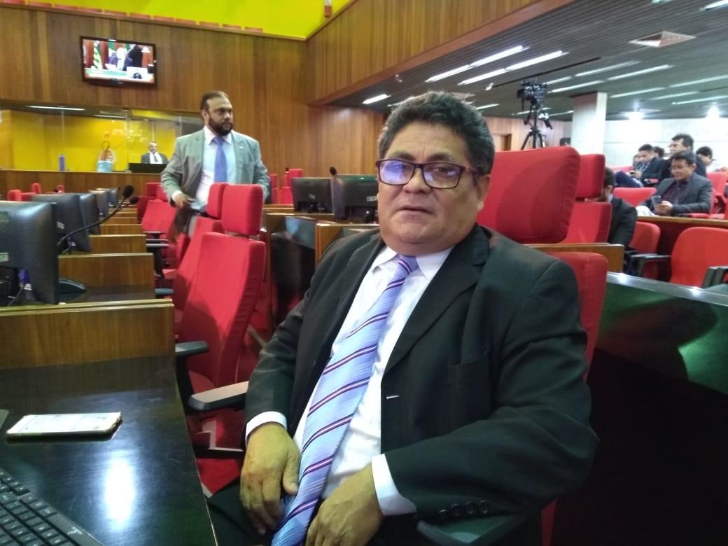 Deputado estadual Cícero Magalhães