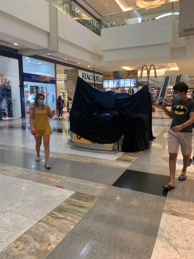 Quiosque infestado por baratas foi interditado