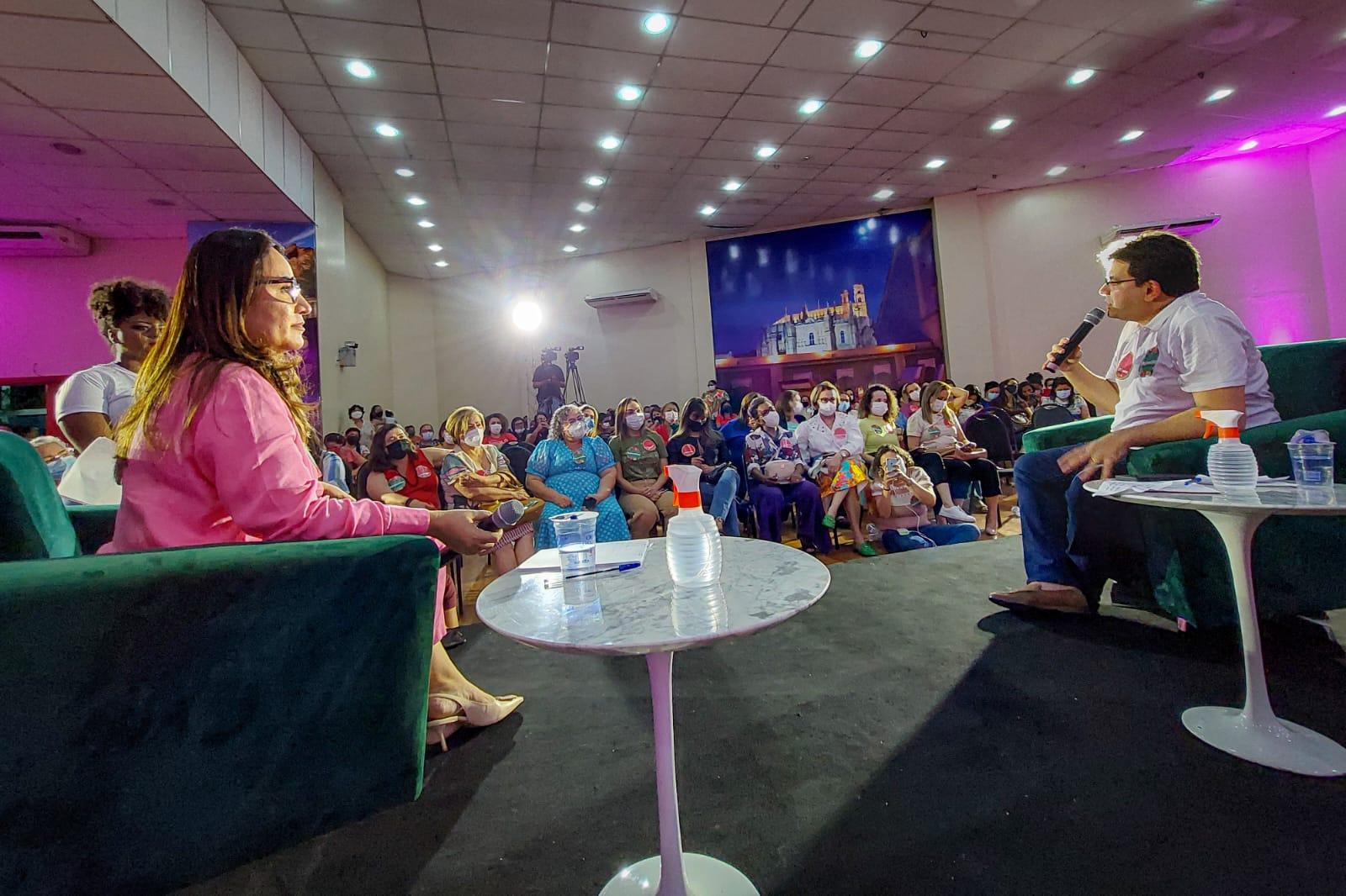 Rejane Dias e Rafael Fonteles em evento para mulheres