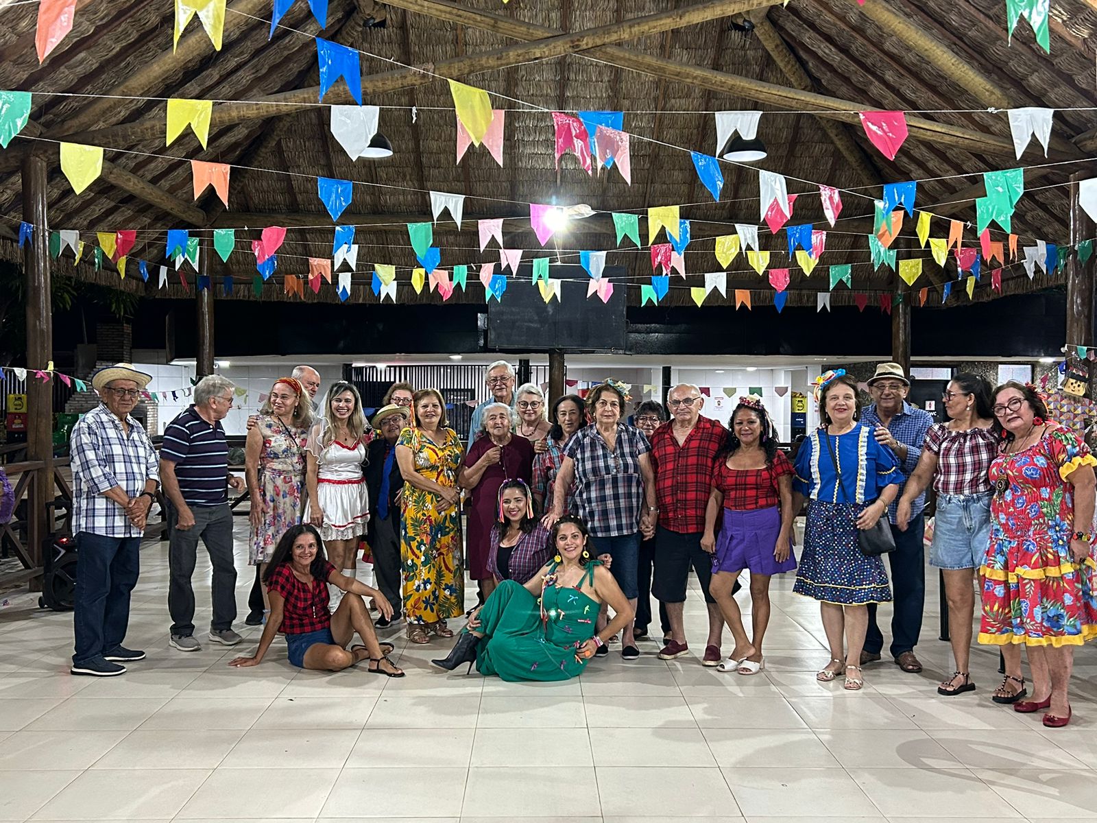 Arraial da Hidroginástica é marcado por muita festa e alegria entre sócios