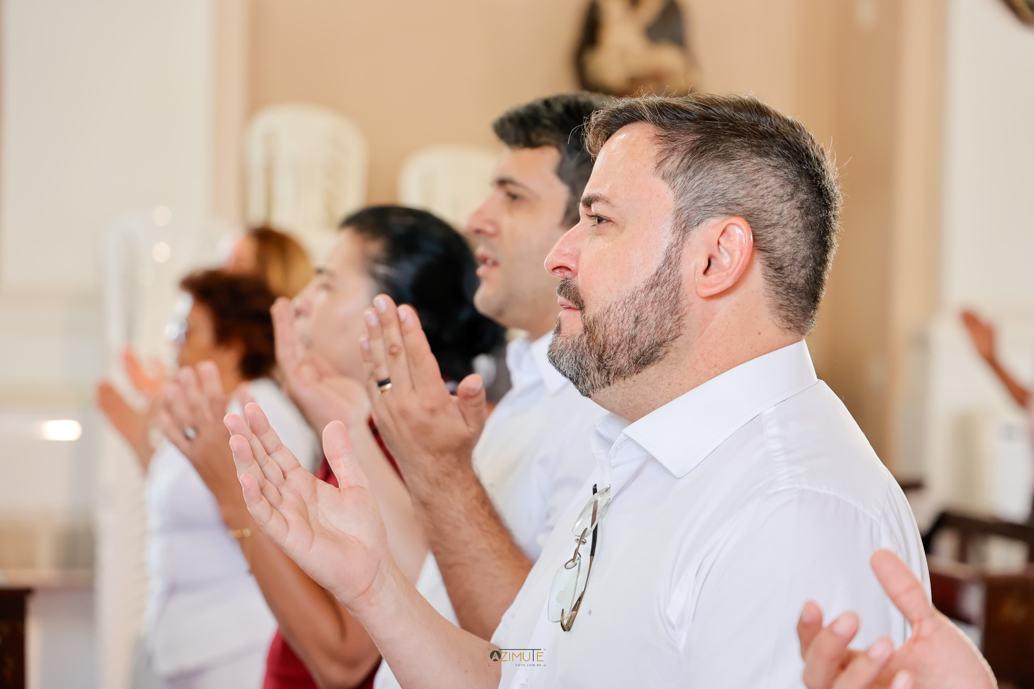 Fábio Novo participou de missa antes de ir votar