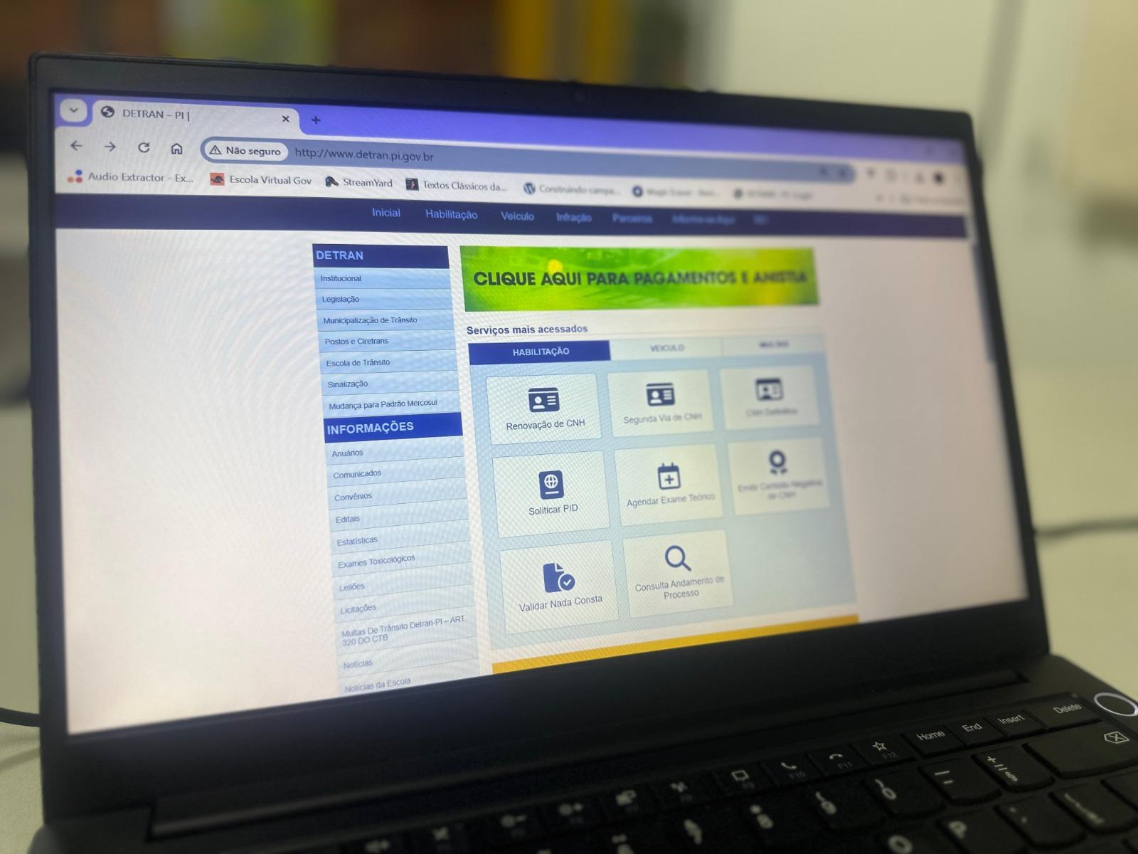 Detran-PI divulga lista de serviços online