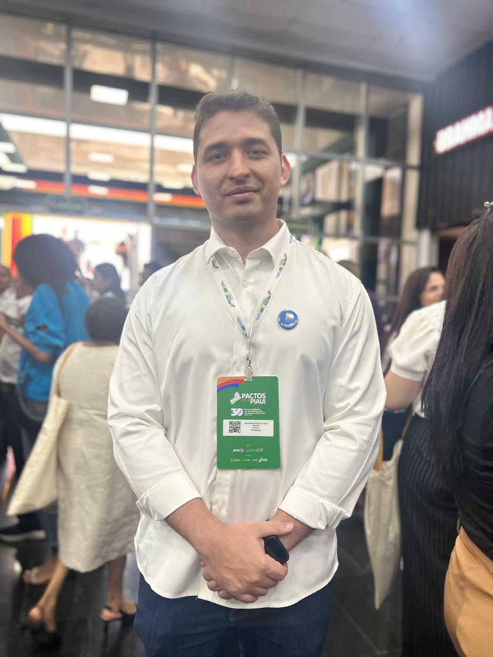 O prefeito de Bocaina, Guilherme Macedo