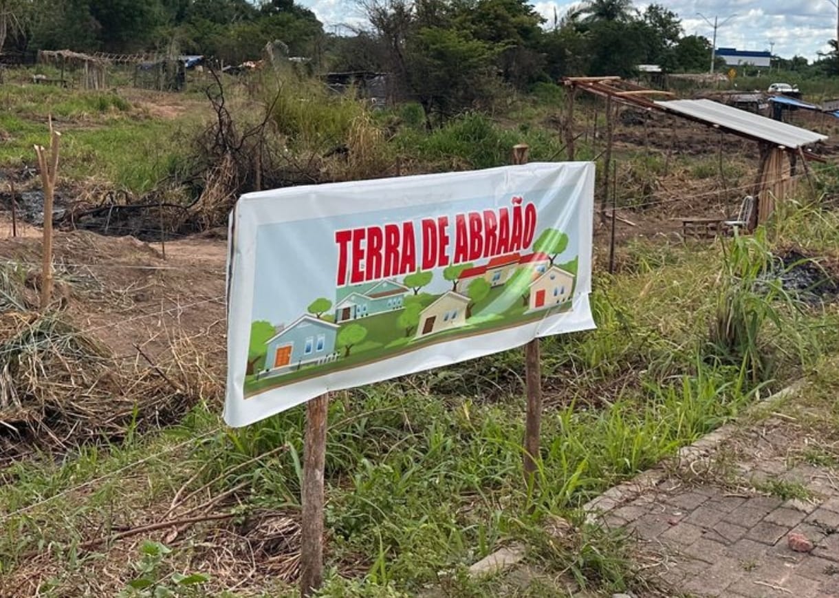A ocupação foi batizada de "Terra de Abraão"