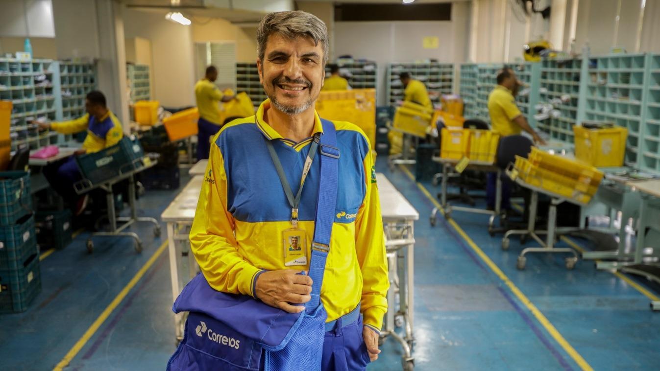 Resultado final do concurso dos Correios é homologado; convocações devem começar em breve.