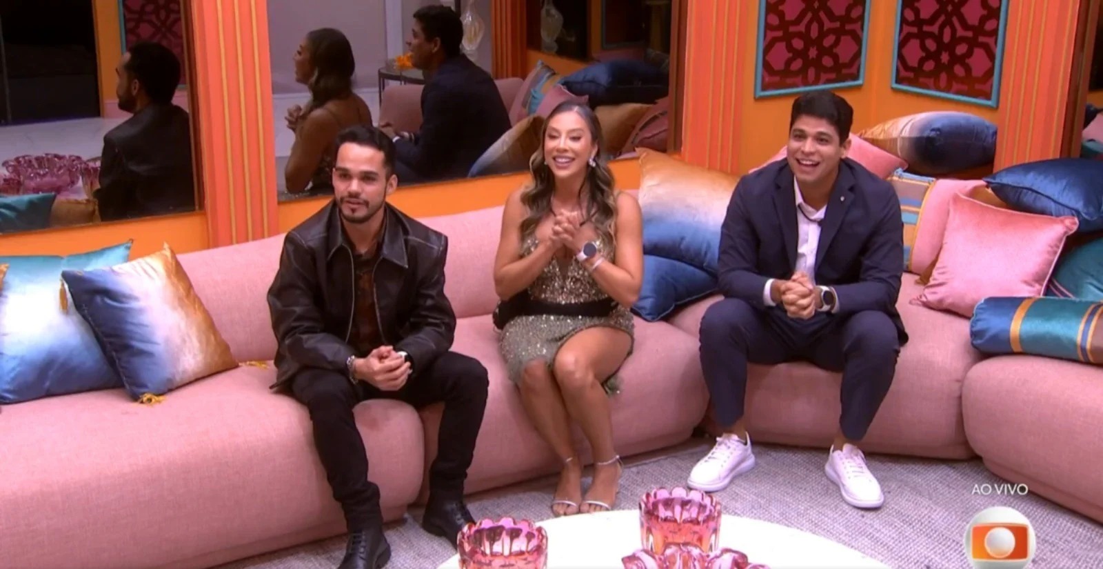 João Pedro, Renata e Guilherme disputaram a final do BBB 25; a cearense venceu com 51,90% dos votos