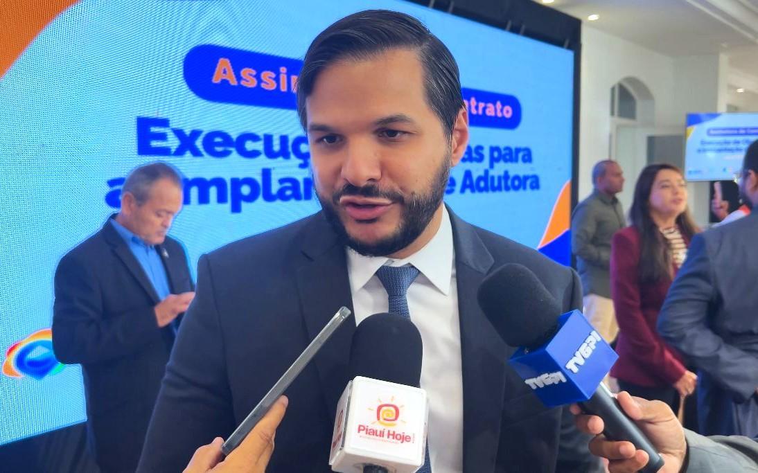 Washington Bandeira detona deputado bolsonarista que criticou a educação do Piauí