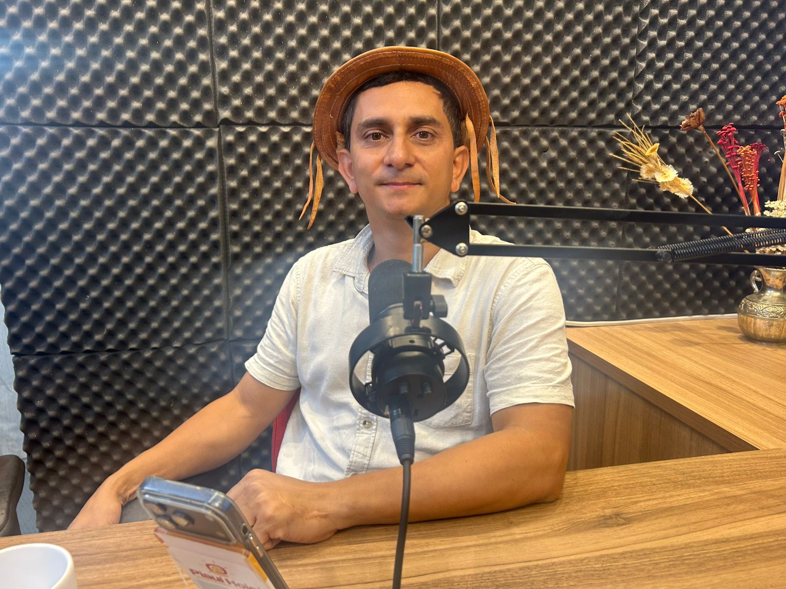 Dionísio defendeu a criação de leis mais rígidas para fiscalizar barragens e o uso da água