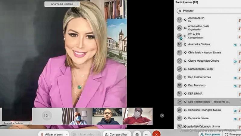 Delegada Anamelka Cadena é aprovada para a Agrespi