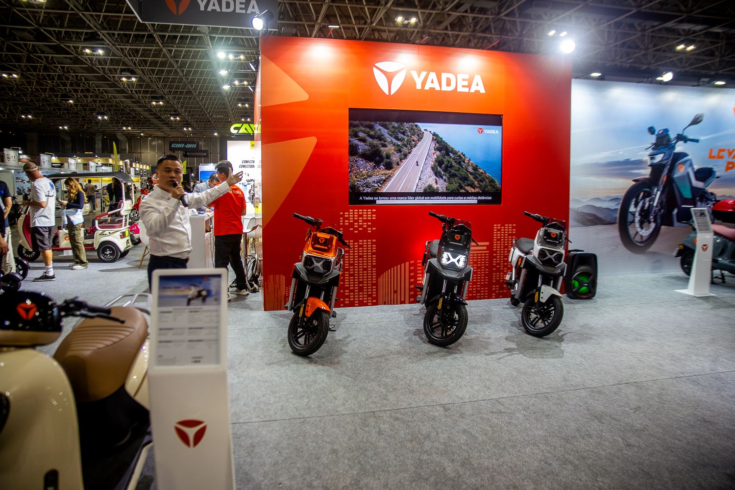 Yadea apresenta scooter no Festival Moto Brasil e recebe aprovação do público