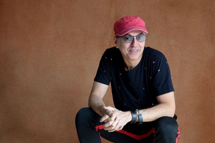 Zeca Baleiro se apresentará na quinta-feira (20), no feriado da Consciência Negra, no Centro de Teresina