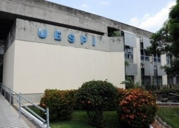 Uespi inicia reforma da Biblioteca Central do Campus Torquato Neto