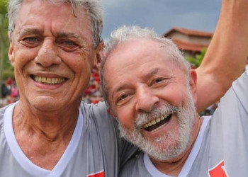 Presidente Lula parabeniza Chico Buarque pelos 80 anos de vida