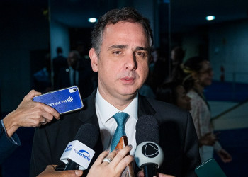 Pacheco critica Bolsonaro por contaminar Abin com ação político-partidária