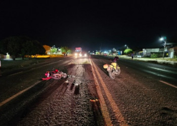 Colisão entre motos deixa duas pessoas feridas em Demerval Lobão