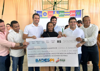 Rafael Fonteles concede mais de R$160 mil para produtores rurais de Floriano