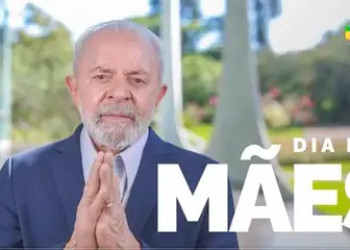 Em mensagem do Dia das Mães, Lula se solidariza com vítimas das chuvas