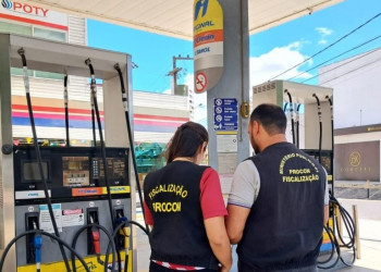 Procon autua dois postos em Teresina por anteciparem aumento no preço da gasolina