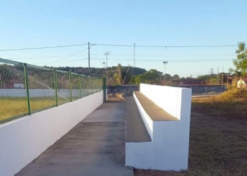 Secretaria de Esportes do Piauí (Secepi) inaugura novo campo de futebol society