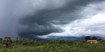 Inmet emite alerta de chuvas e ventos de até 60km/h no Piauí