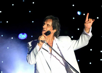 Roberto Carlos completa 85 anos com 