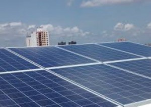 Taxa do Sol acabou: TJPI suspende cobrança de ICMS sobre energia solar excedente no Piauí