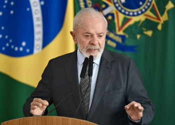 Lula diz a aliados que disputará 2026: 