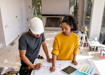 Reforma Casa Brasil financia acessibilidade e energia solar em residências