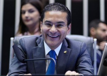 Deputado questiona qual o lazer do pobre no Nordeste e associa fim da 6x1 a uso de drogas