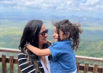 No Dia das Mães, relatos destacam invisibilidade e força das mães atípicas