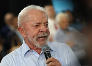Lula reage a críticas de Donald Trump sobre o Pix: “ninguém vai fazer a gente mudar o Pix”
